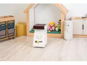 Podłoga i ściana interaktywna Roomie One Nowa Szkoła